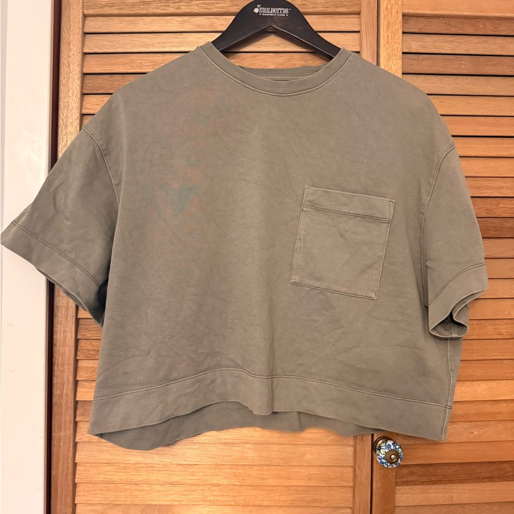 Athleta Classic Crop Pocket Tee